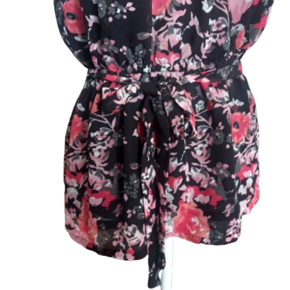 Jeanswest faux wrap floral top with elastic waist and tie (Size 12) - Picture 3 of 5